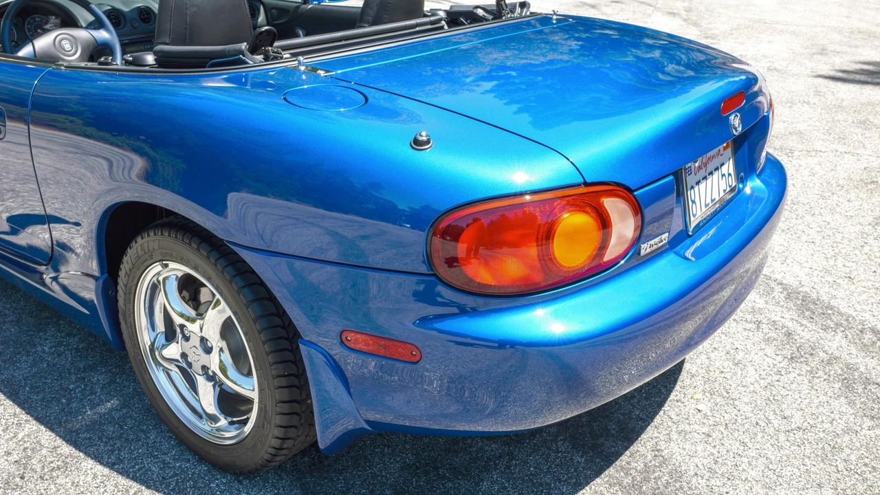 1999 Mazda NB MX-5 Miata - Image 30 of 31