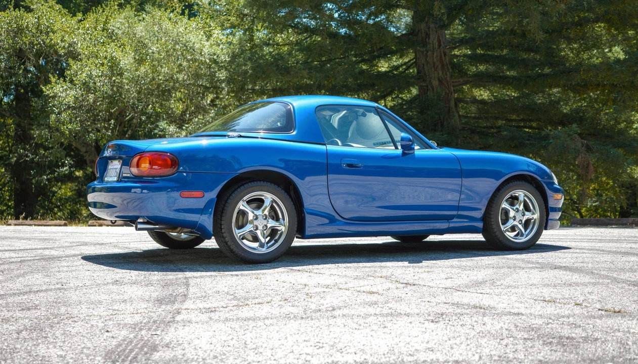 1999 Mazda NB MX-5 Miata - Image 13 of 31