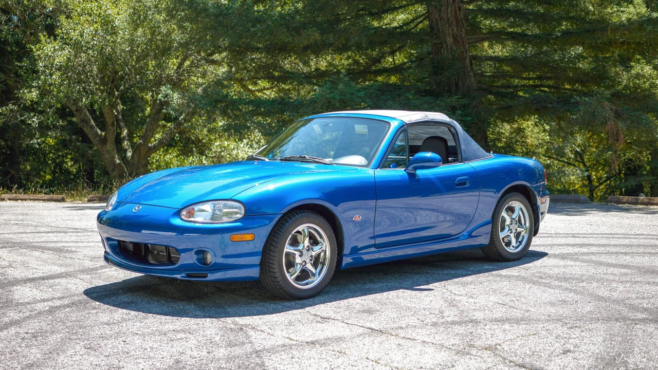 1999 Mazda NB MX-5 Miata - Image 24 of 31
