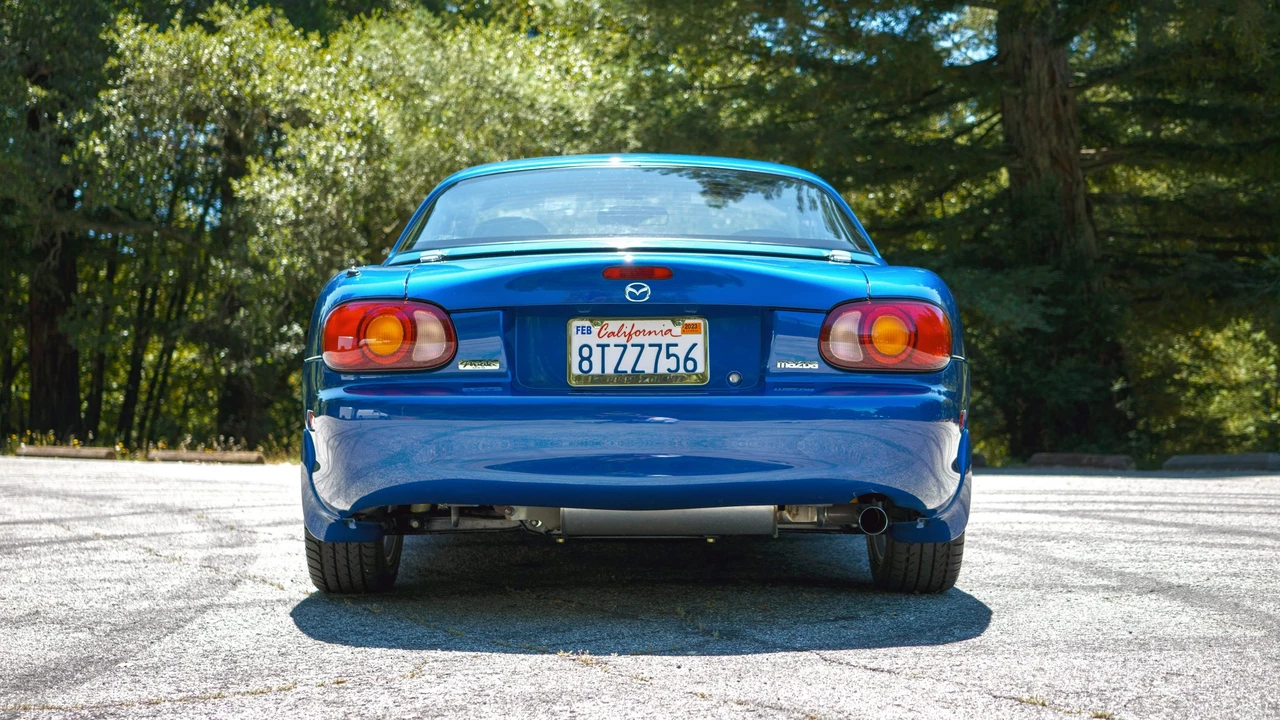 1999 Mazda NB MX-5 Miata - Image 9 of 31