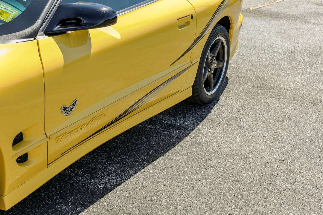 2002 Pontiac Firebird Trans Am 4th Gen - Image 25 of 31