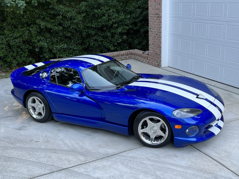 1996 Dodge Viper GTS 2nd Gen - Image 15 of 31