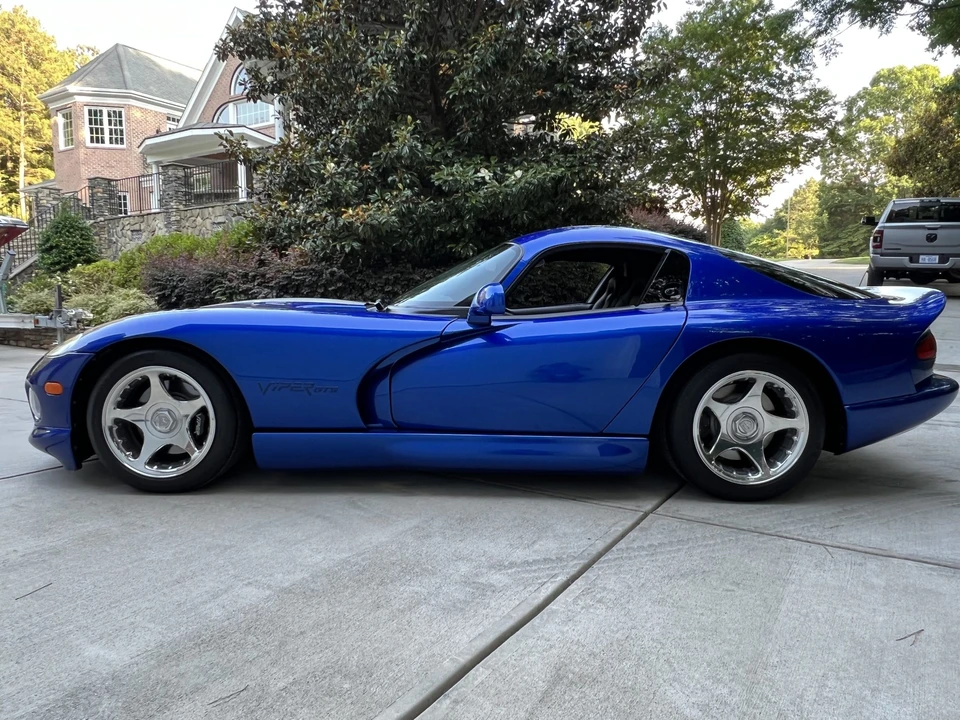 1996 Dodge Viper GTS 2nd Gen - Image 28 of 31