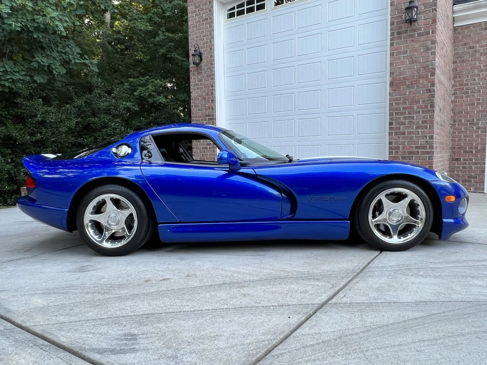 1996 Dodge Viper GTS 2nd Gen - Image 18 of 31