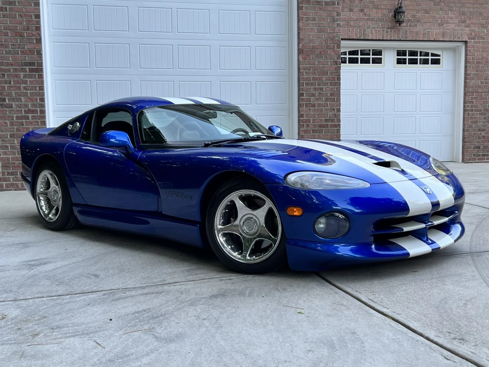 1996 Dodge Viper GTS 2nd Gen - Image 10 of 31