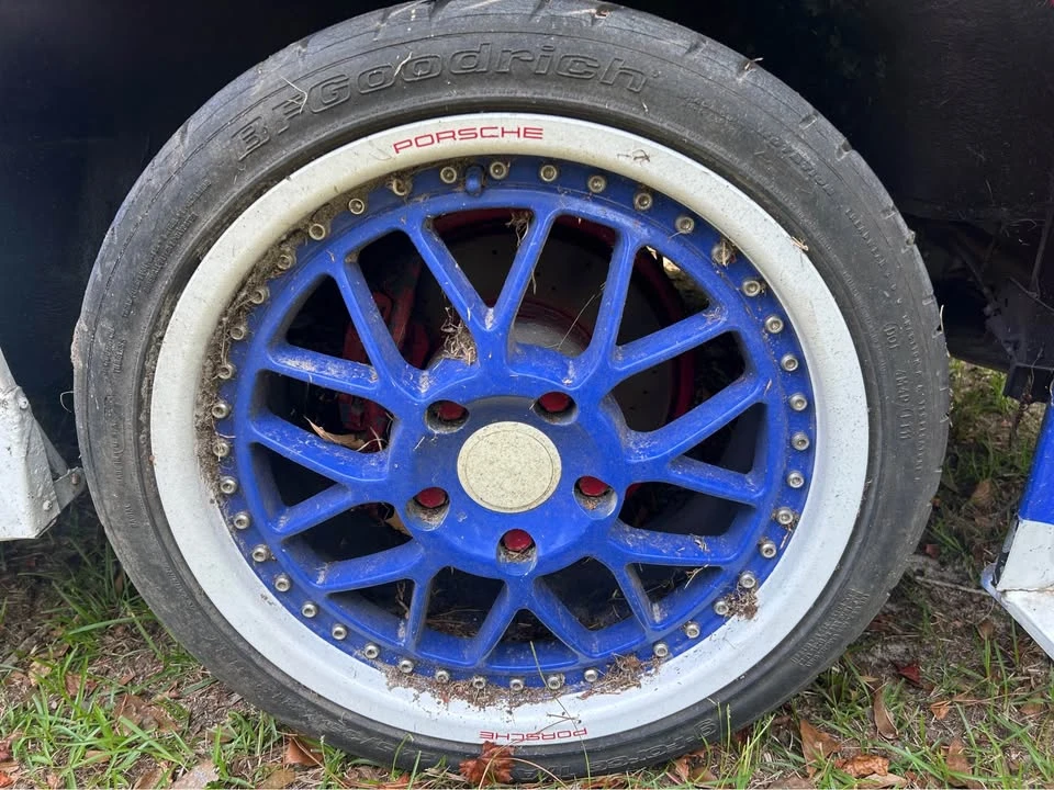 Porsche 944 - Image 9 of 10