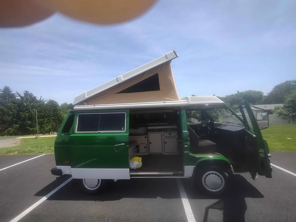 Volkswagen Vanagon - Image 8 of 10