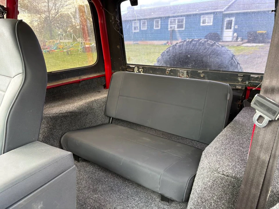 1983 Jeep Wrangler - Image 10 of 21