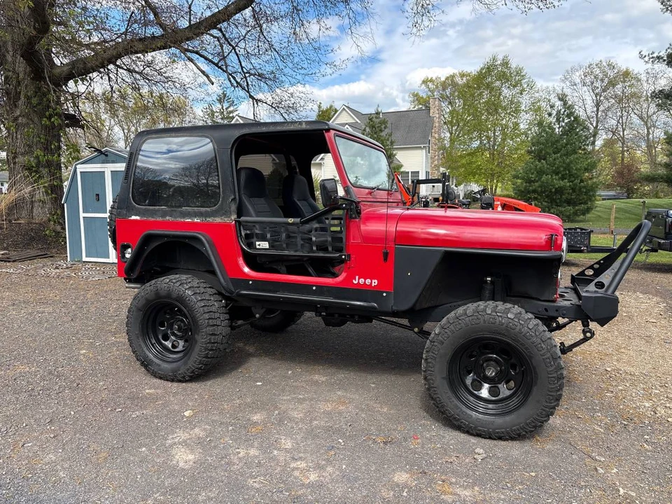 1983 Jeep Wrangler - Image 3 of 21