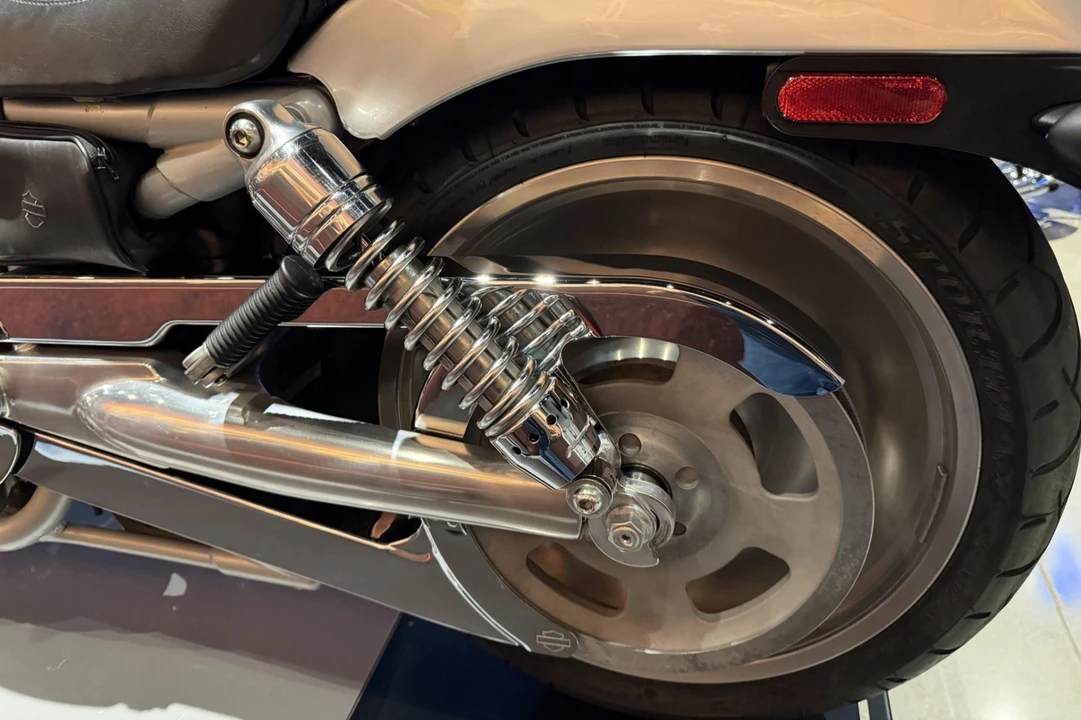 2003 Harley-Davidson V-Rod - Image 6 of 7