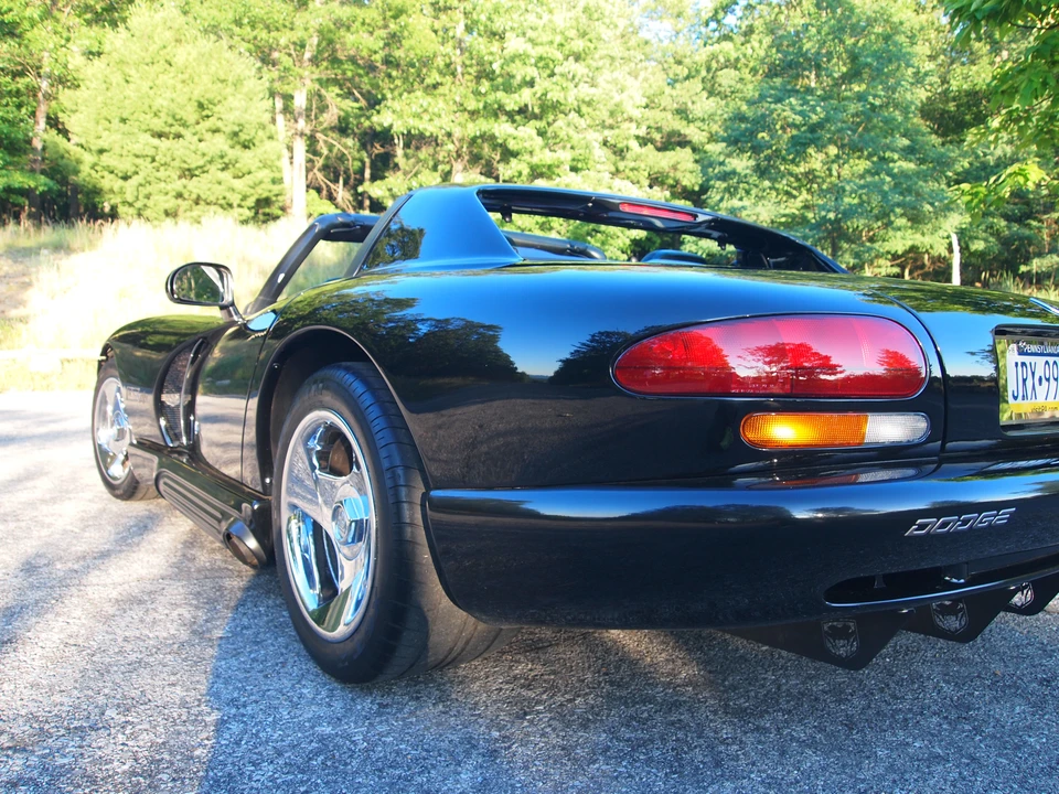 1994 Dodge Viper 1st Gen - Image 5 of 31