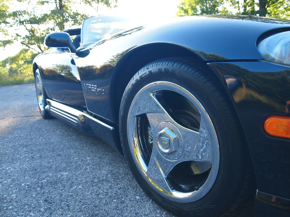 1994 Dodge Viper 1st Gen - Image 14 of 31