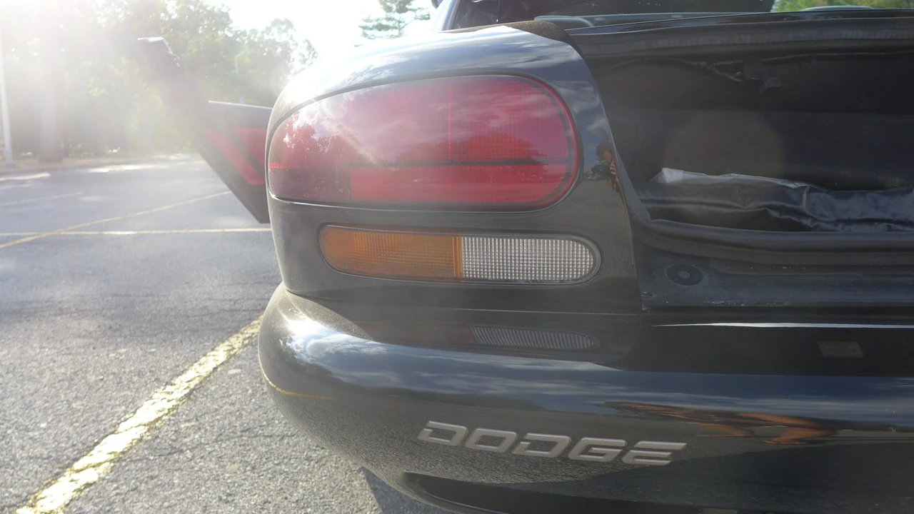 1994 Dodge Viper 1st Gen - Image 19 of 31