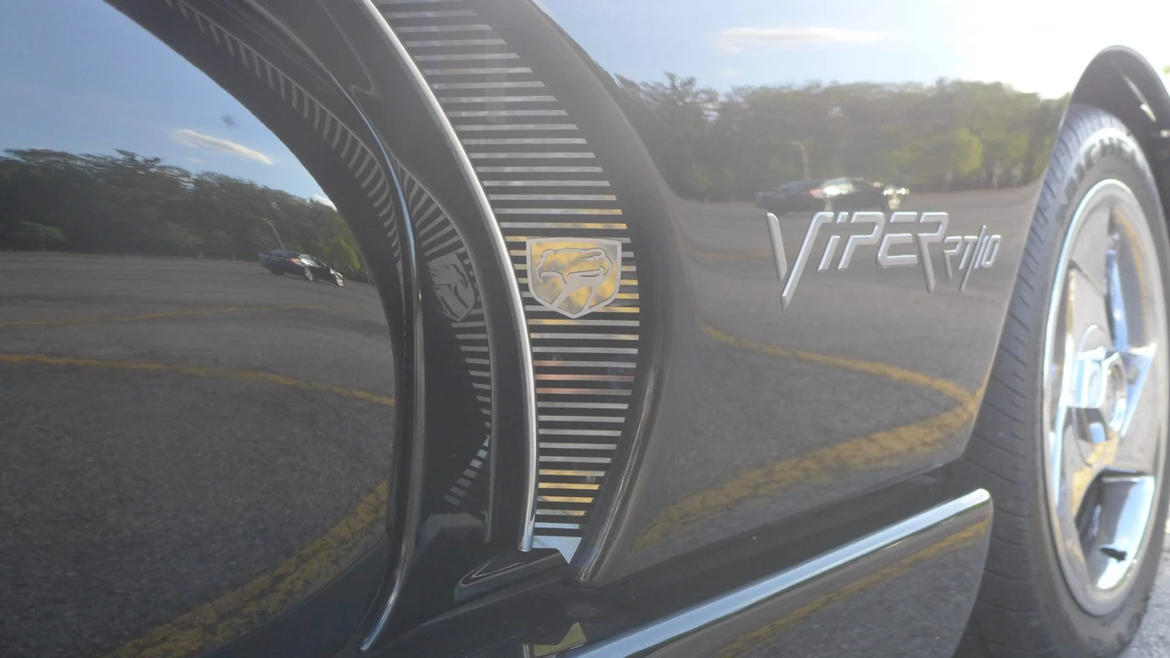 1994 Dodge Viper 1st Gen - Image 31 of 31
