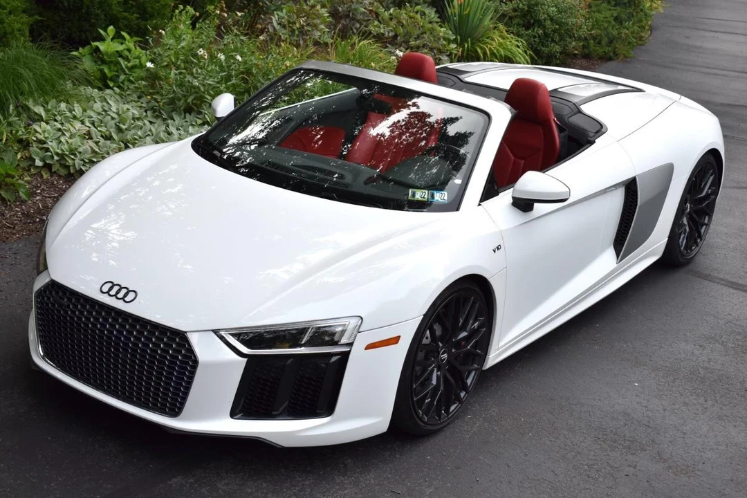 2017 Audi 4S R8 - Image 7 of 31