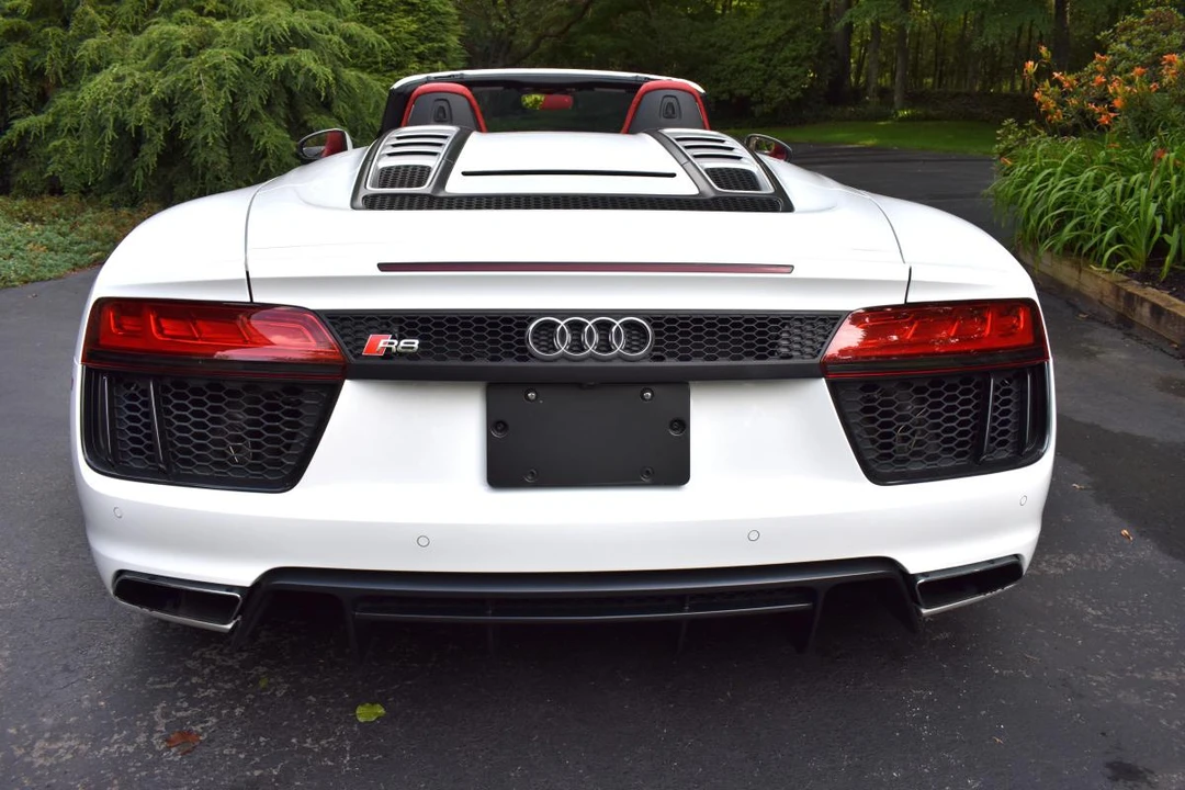 2017 Audi 4S R8 - Image 29 of 31