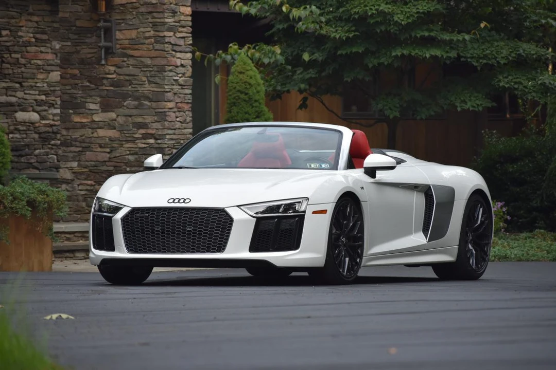 2017 Audi 4S R8 - Image 12 of 31
