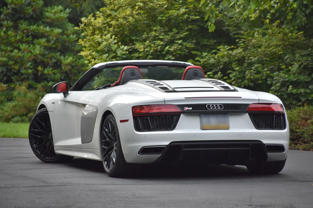 2017 Audi 4S R8 - Image 22 of 31