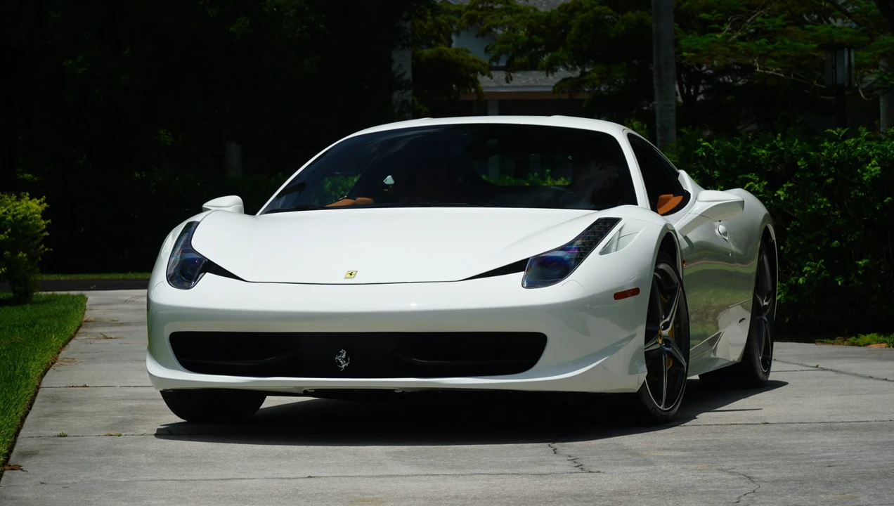 2015 Ferrari 458 Italia - Image 7 of 31