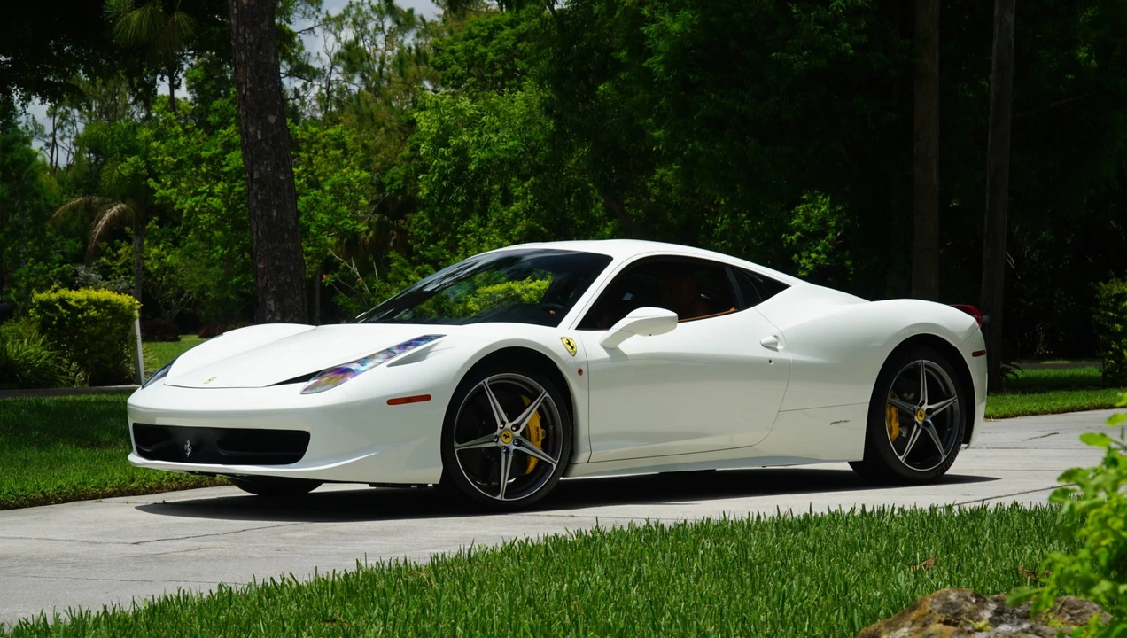 2015 Ferrari 458 Italia - Image 3 of 31