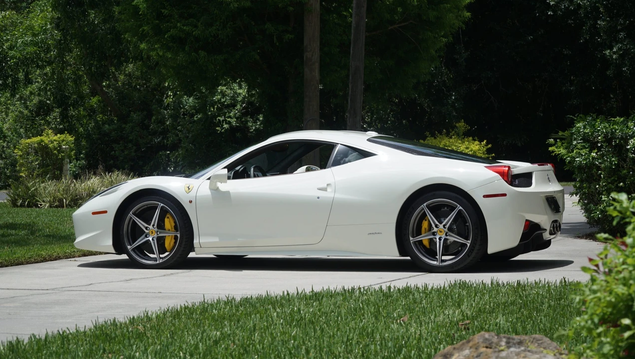 2015 Ferrari 458 Italia - Image 31 of 31