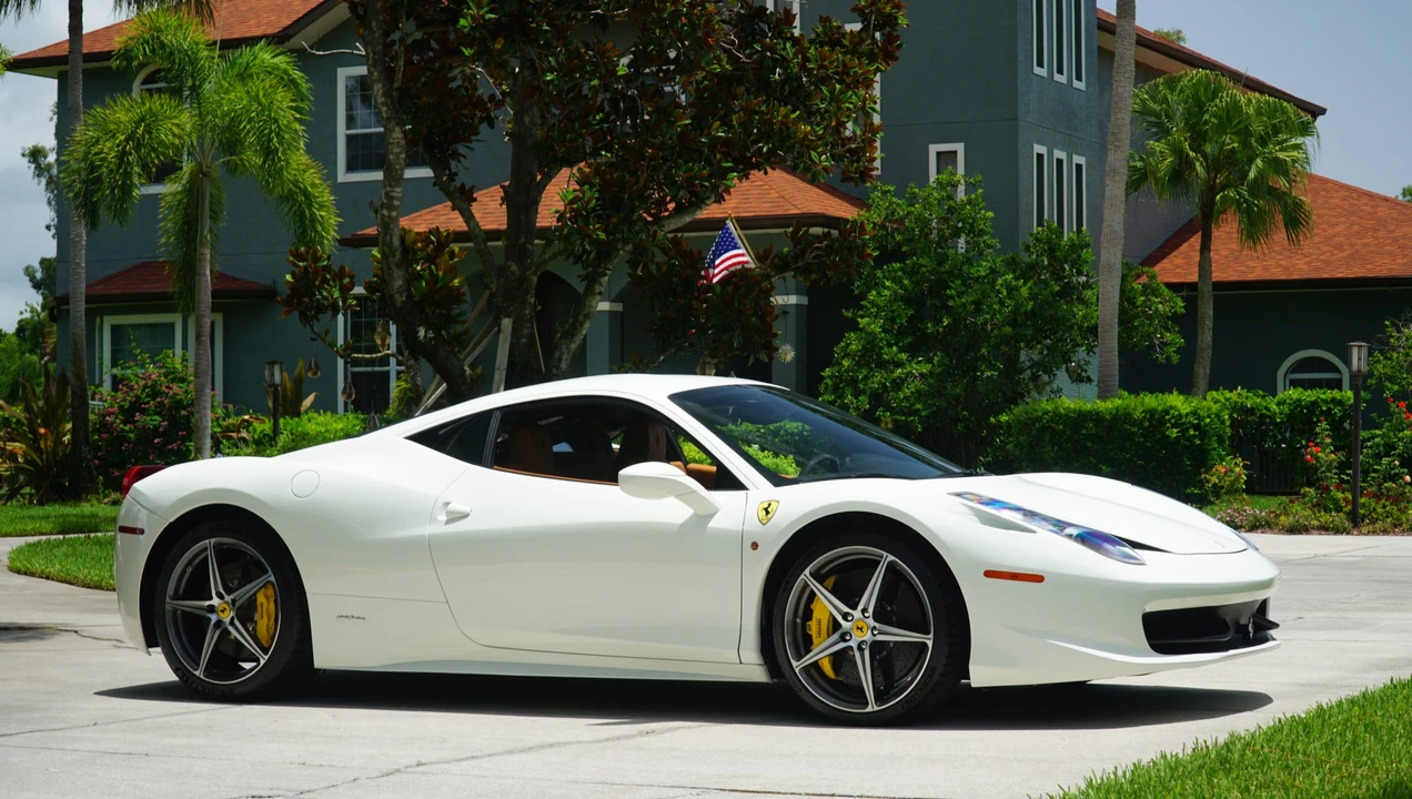 2015 Ferrari 458 Italia - Image 16 of 31