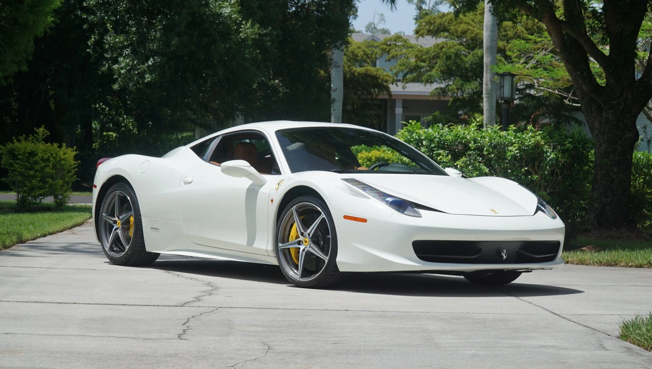 2015 Ferrari 458 Italia - Image 14 of 31