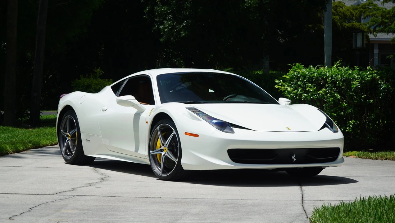 2015 Ferrari 458 Italia - Image 13 of 31