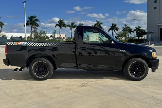 1998 Ford F-150 10th Gen - Image 3 of 8