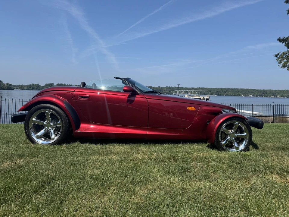 2002 Plymouth Prowler - Image 9 of 31