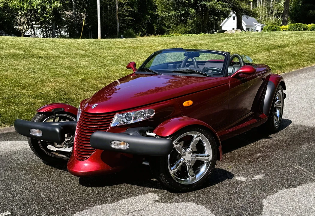 2002 Plymouth Prowler - Image 3 of 31