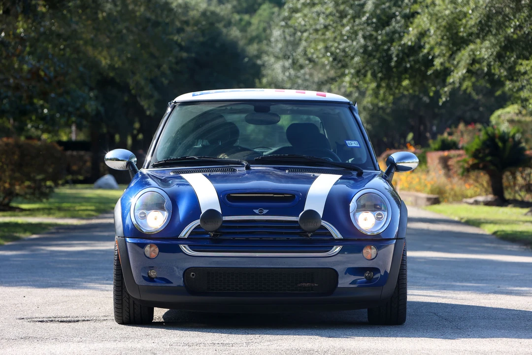 2003 Mini Mini John Cooper Works 1st Gen - Image 2 of 31