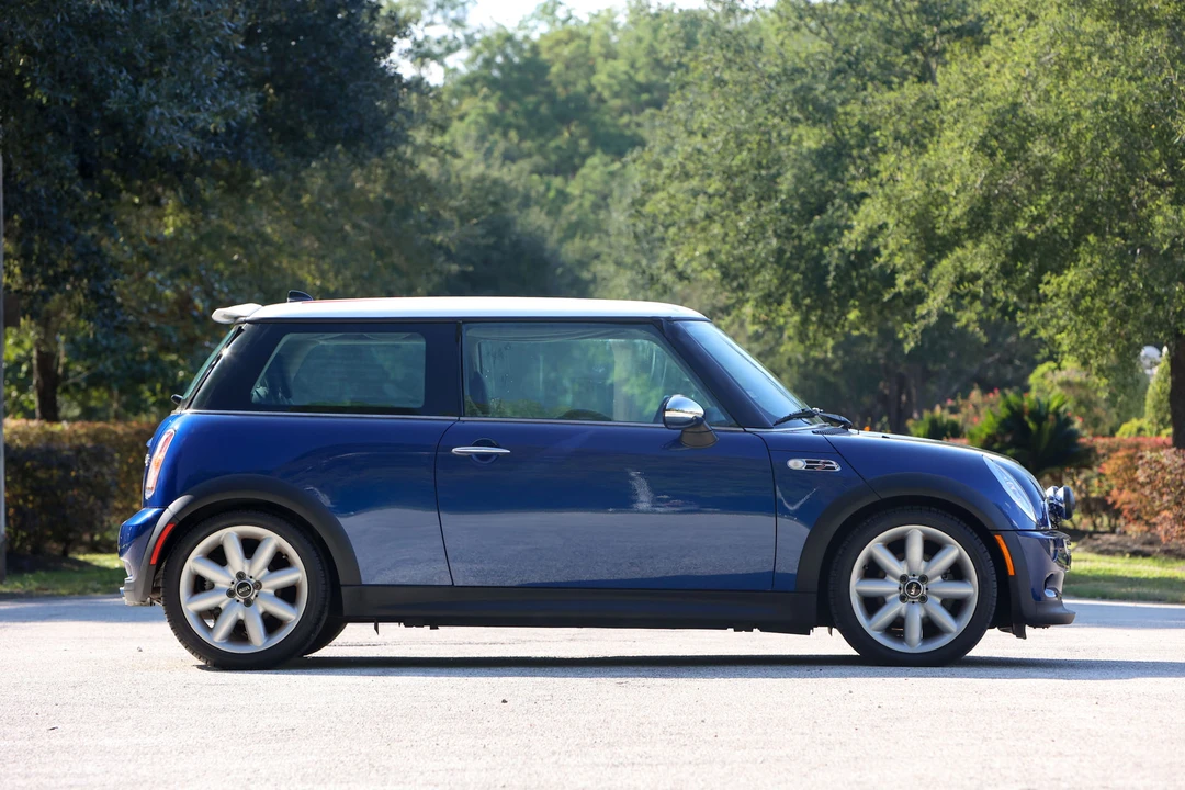 2003 Mini Mini John Cooper Works 1st Gen - Image 3 of 31