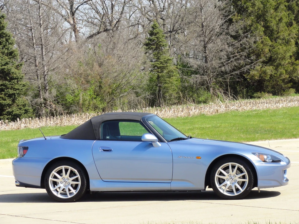 2004 Honda AP2 S2000 - Image 9 of 31