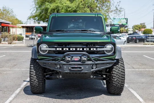2023 Ford Bronco 6th Gen - Image 2 of 31
