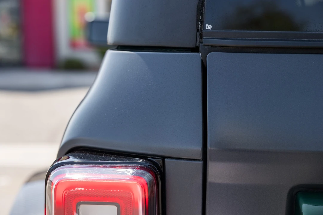 2023 Ford Bronco 6th Gen - Image 27 of 31