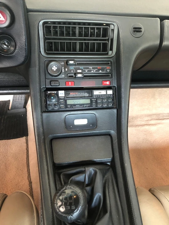 1984 Porsche 928 S - Image 20 of 31