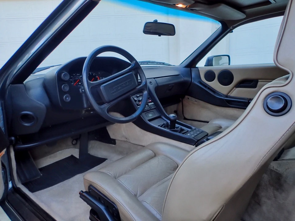 1984 Porsche 928 S - Image 6 of 31
