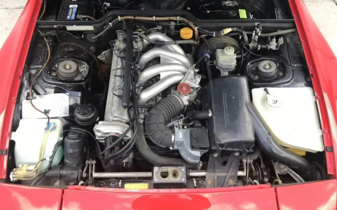 1984 Porsche 944 - Image 11 of 13