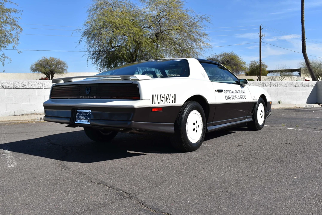 1983 Pontiac Firebird Trans Am 3rd Gen - Image 8 of 31