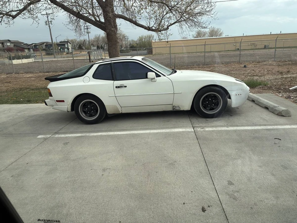 1984 Porsche 944 - Image 2 of 14