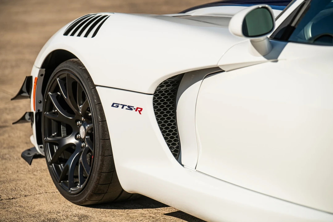 2017 Dodge Viper ACR 5th Gen - Image 26 of 31