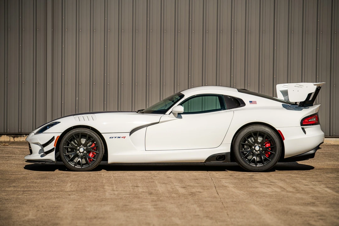 2017 Dodge Viper ACR 5th Gen - Image 7 of 31