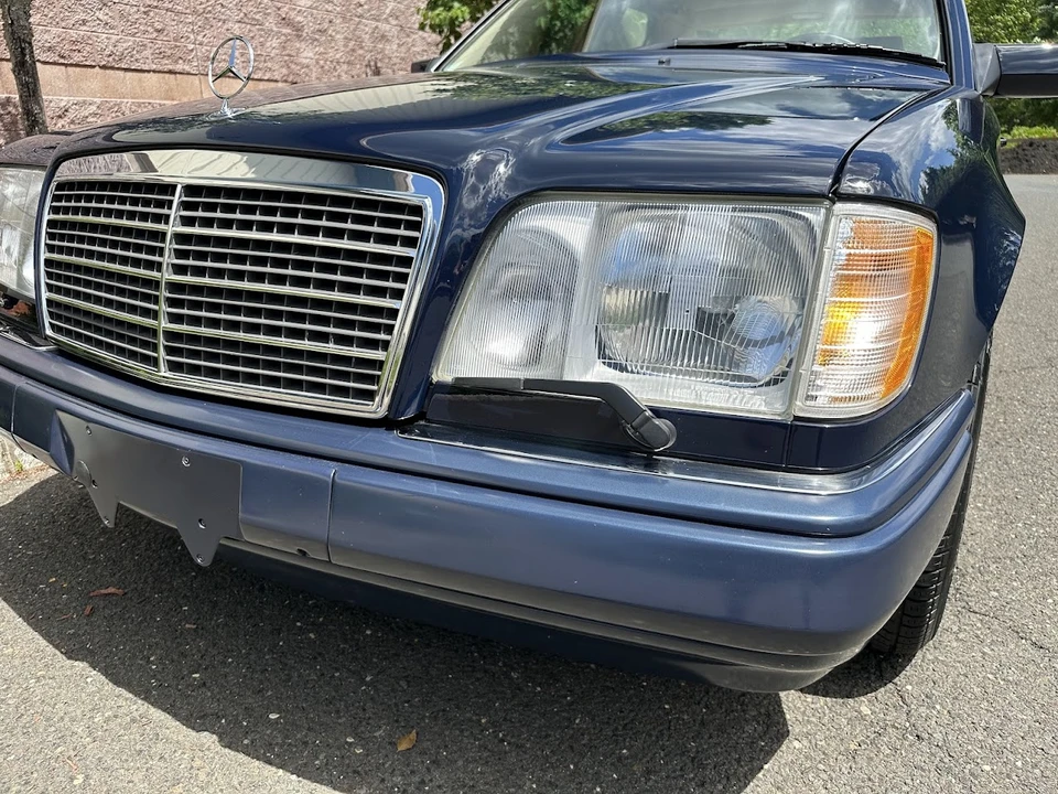 1995 Mercedes-Benz W124 E-Class - Image 30 of 31