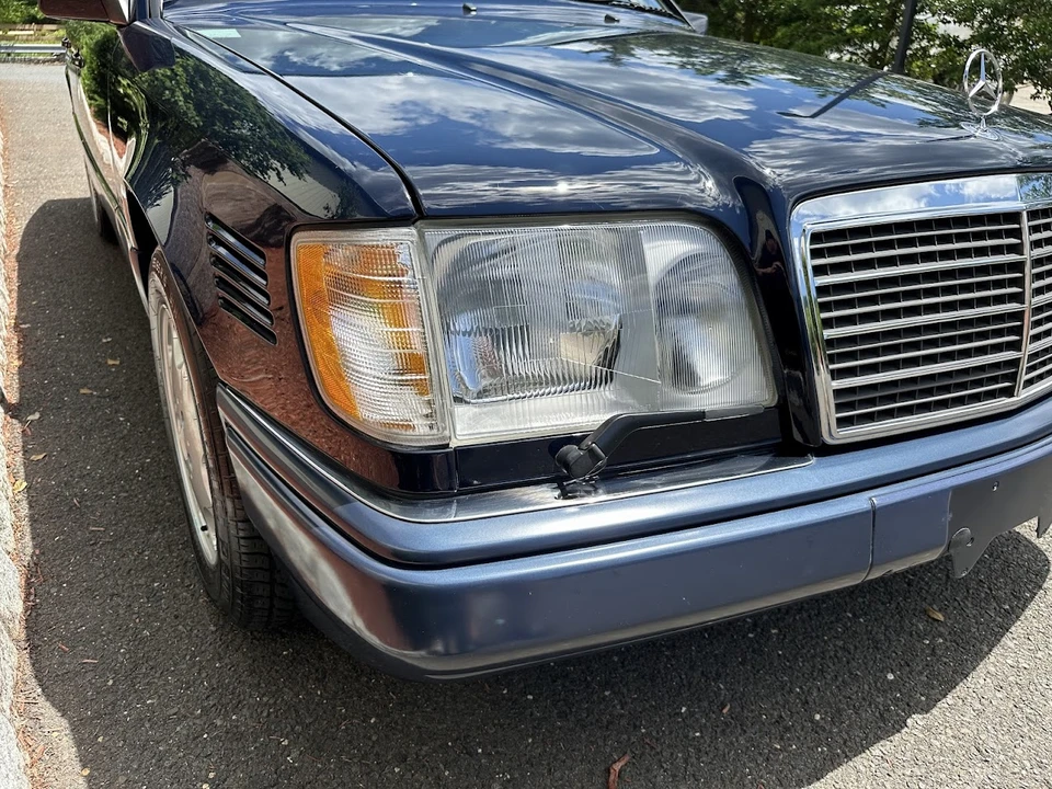 1995 Mercedes-Benz W124 E-Class - Image 28 of 31