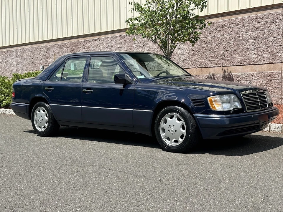 1995 Mercedes-Benz W124 E-Class - Image 19 of 31