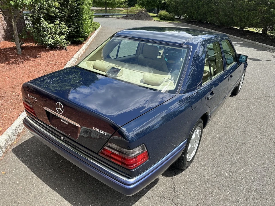 1995 Mercedes-Benz W124 E-Class - Image 21 of 31