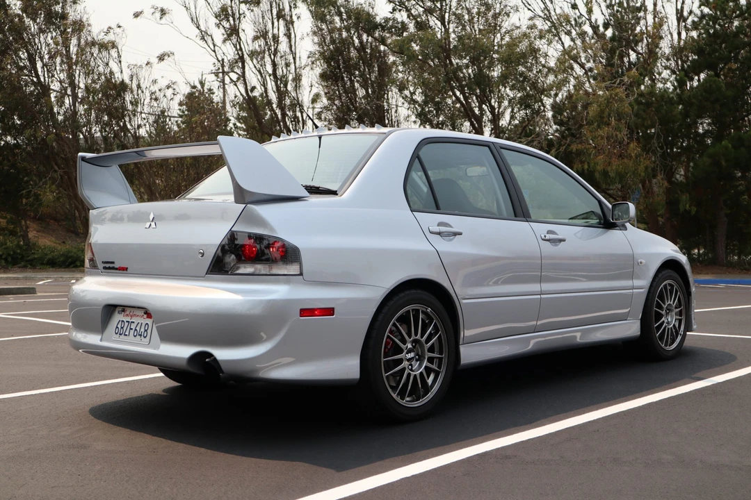 2006 Mitsubishi Lancer Evolution IX 8th Gen - Image 19 of 31