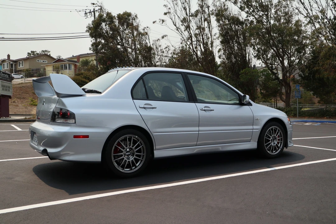 2006 Mitsubishi Lancer Evolution IX 8th Gen - Image 17 of 31