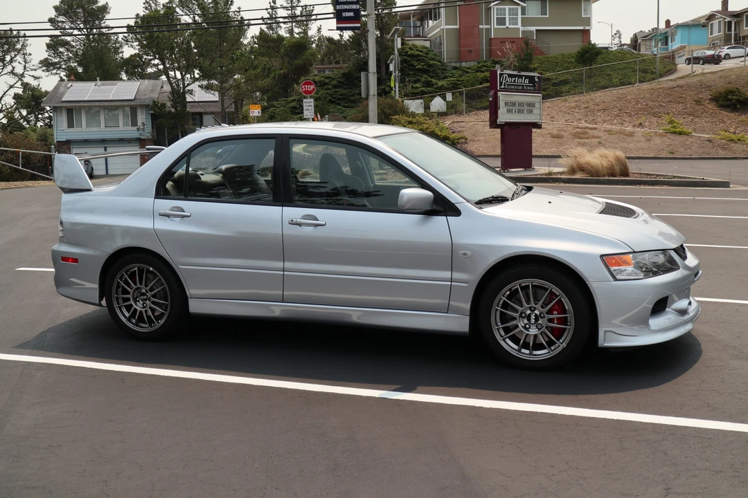 2006 Mitsubishi Lancer Evolution IX 8th Gen - Image 14 of 31